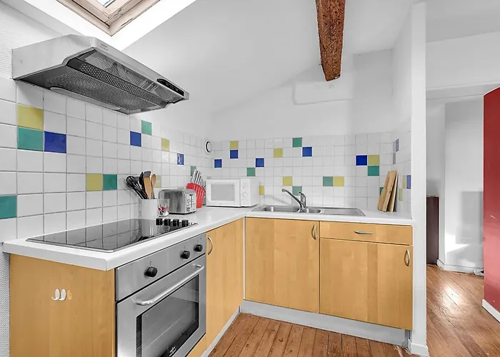 Spacious And Bright In The Historic Center Apartment *